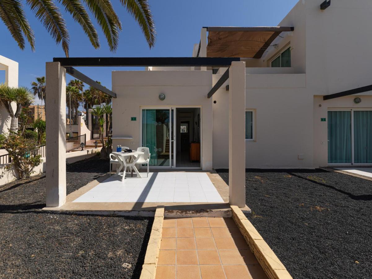 Homeforguest Apartamento Alisios 1 Con Piscina En Corralejo Zewnętrze zdjęcie