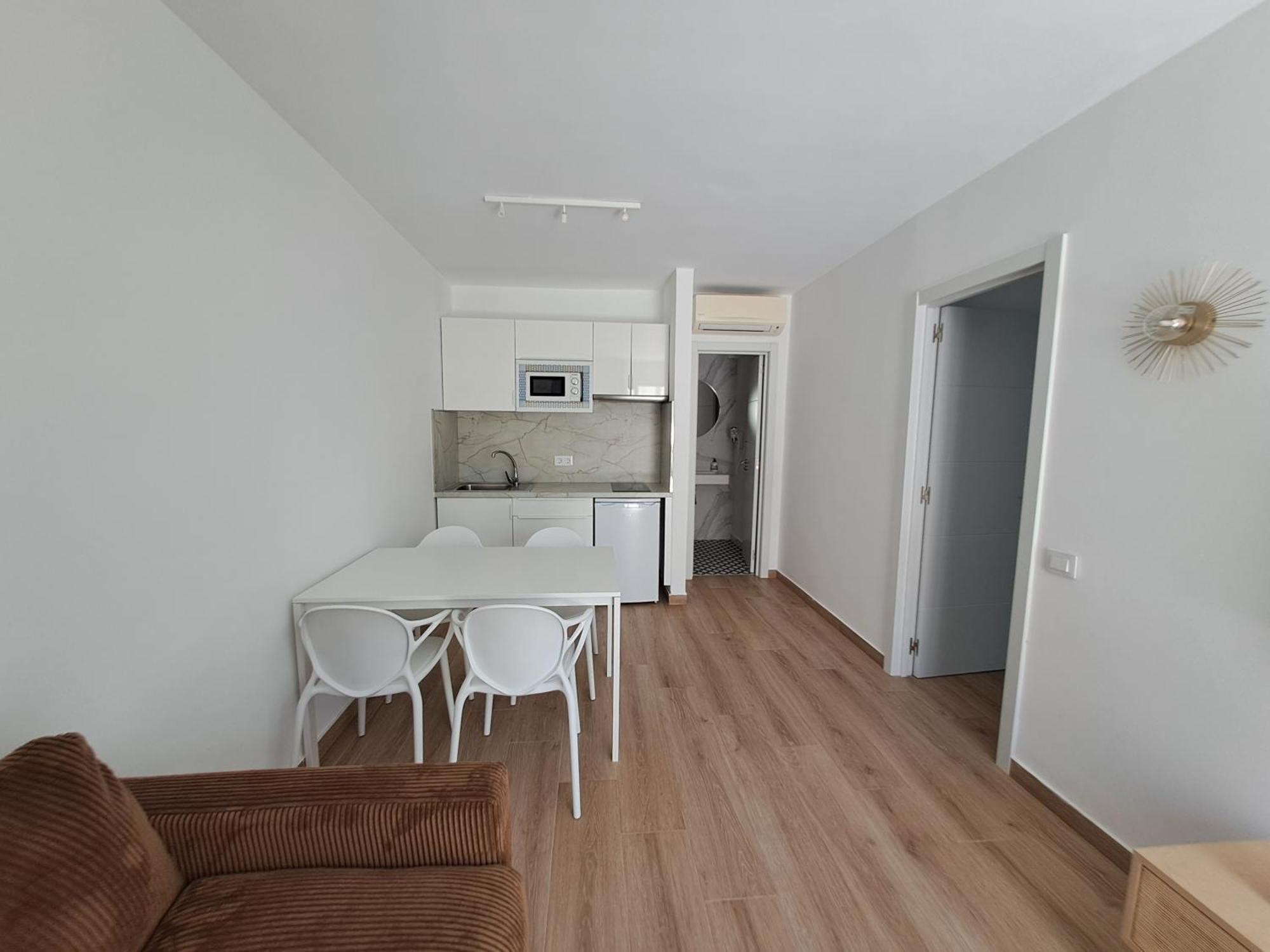 Homeforguest Apartamento Alisios 1 Con Piscina En Corralejo Zewnętrze zdjęcie
