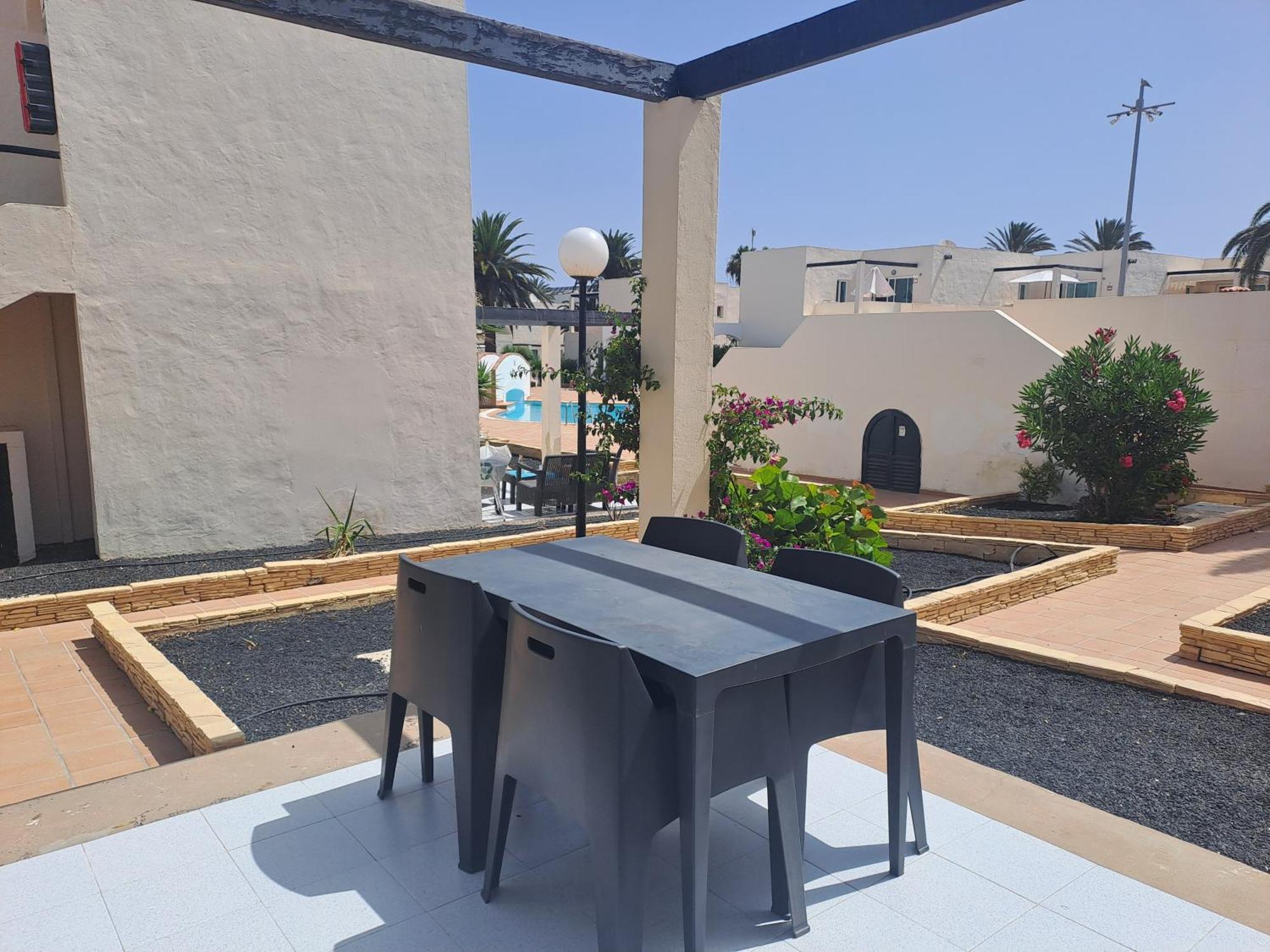 Homeforguest Apartamento Alisios 1 Con Piscina En Corralejo Zewnętrze zdjęcie